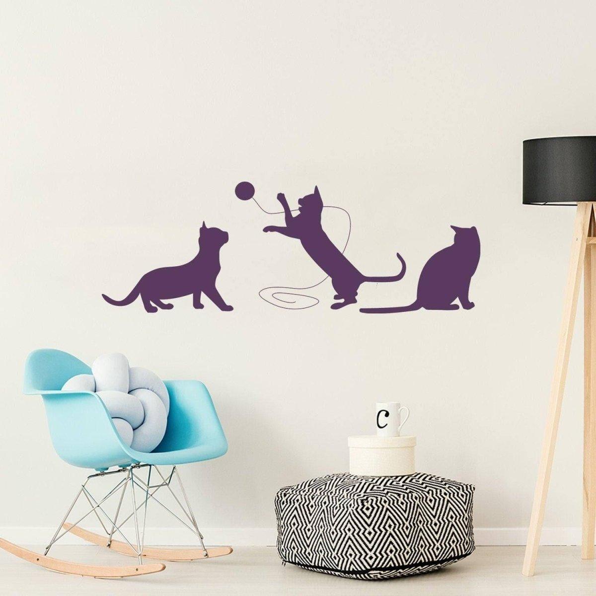 Adorable Cat Silhouette Decal Vinyl Sticker - Trendy Pet-Themed Wall Art Accessory - Decords