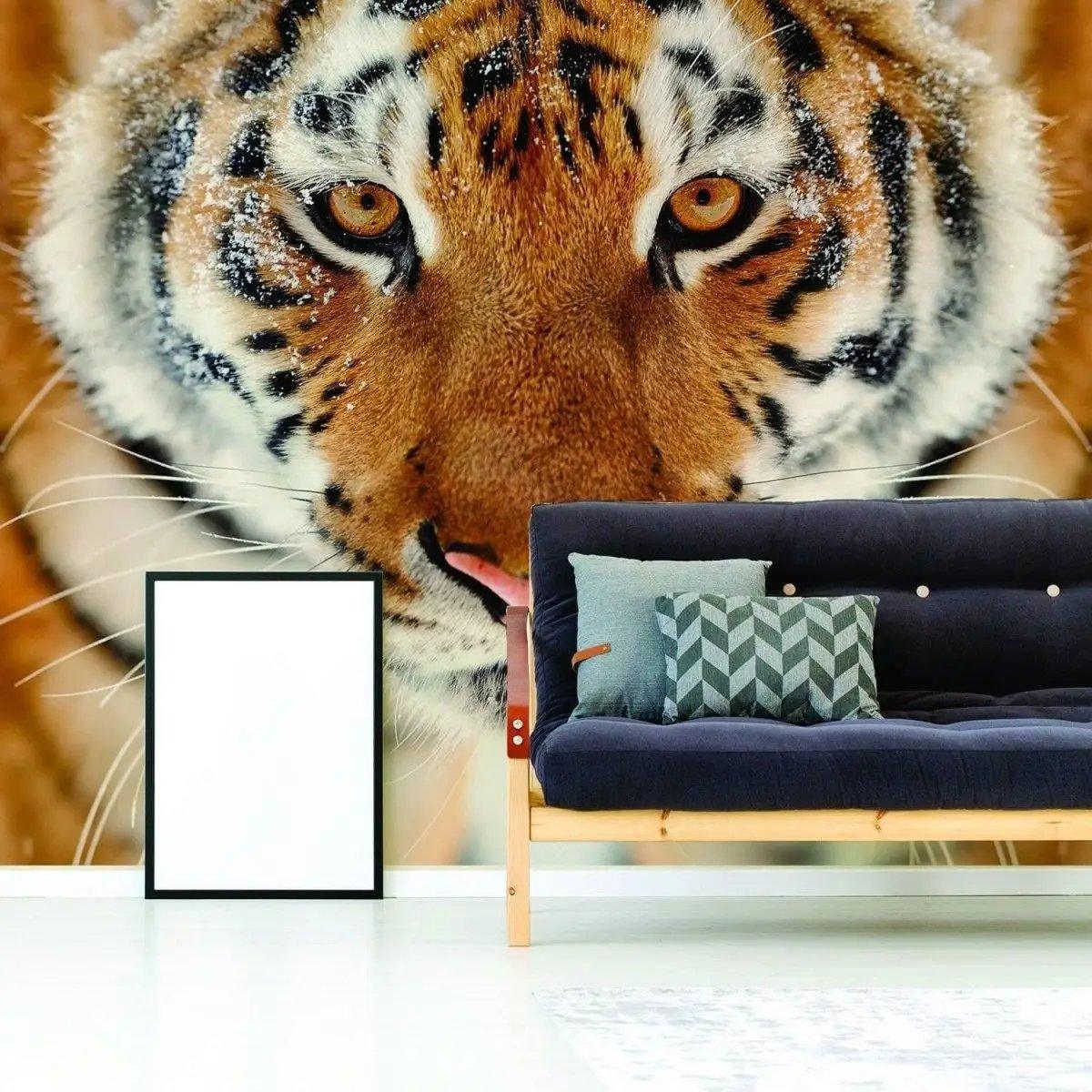 Stylish Wall Decal Tiger Design: Upgrade Your Space with Exotic Elegance! - Decords