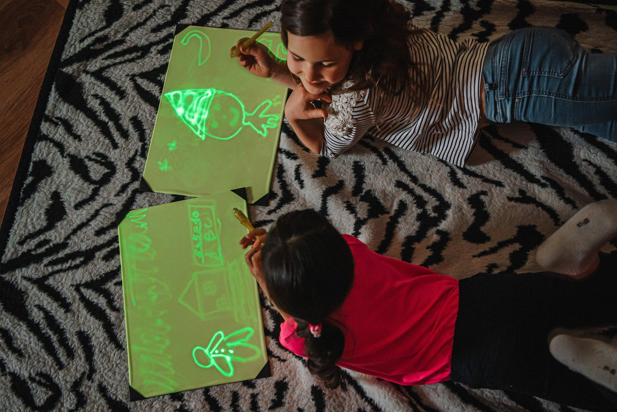 Light Drawing Board For Kids - The Glow In Dark Neon Effect Draw Pad Tablet - Decords