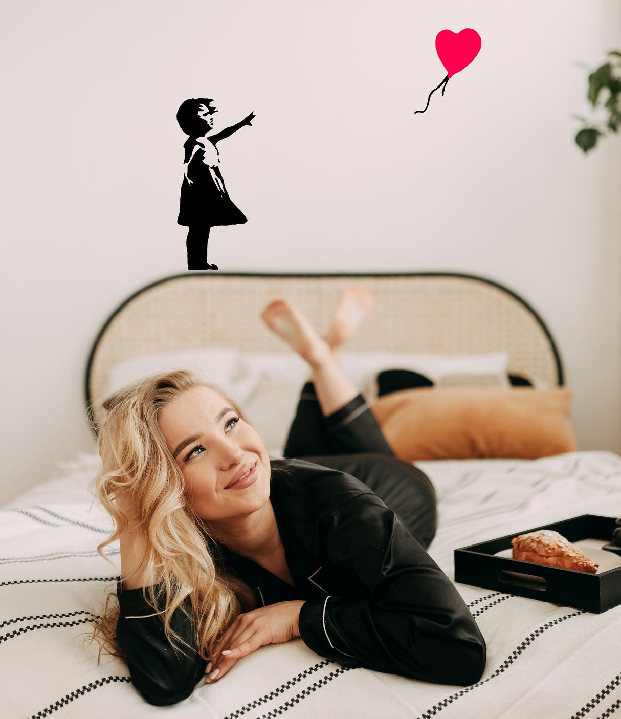 Banksy Girl With The Red Balloon Wall Decal - Bansky Street Art Graffiti Air Ballon Vinyl Sticker For Wall - Decords